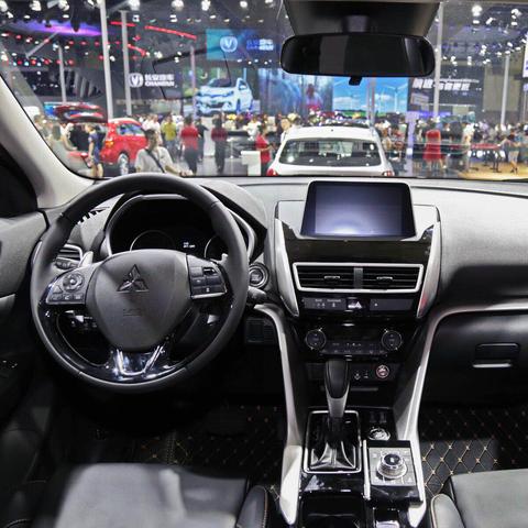 iphone查版本,战略性实施方案优化_XR_v6.720